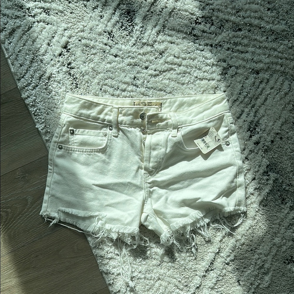 We The Free White Jean Shorts Distressed Cut-Off Style
